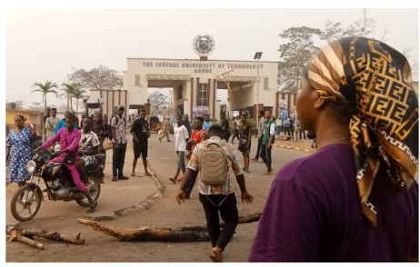 FUTA Senior Staff Protest Non-Payment of Salary Arrears