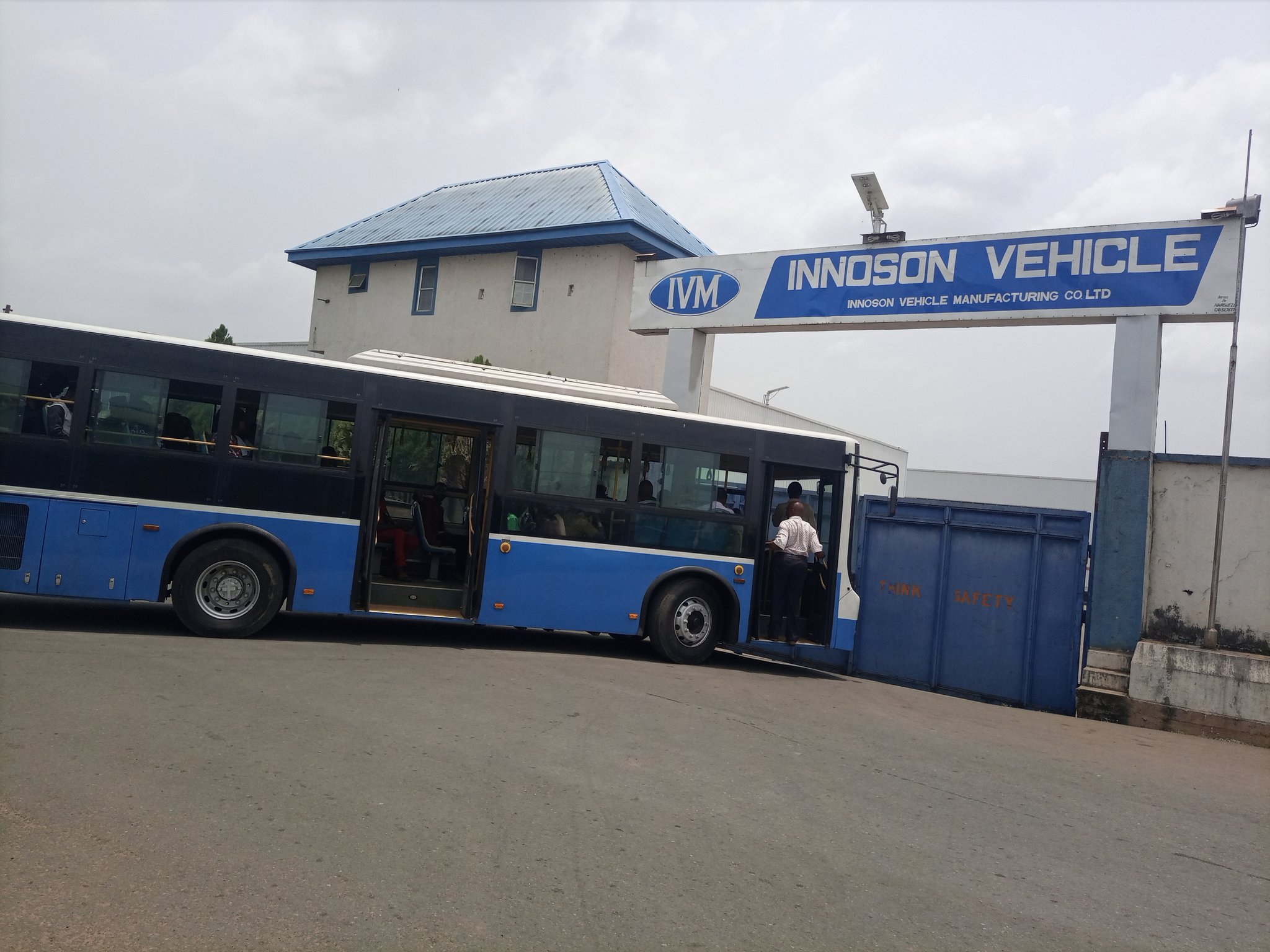 LATEST: All You Need To Know As Gunmen kidnap 3 from Innoson showroom in Anambra