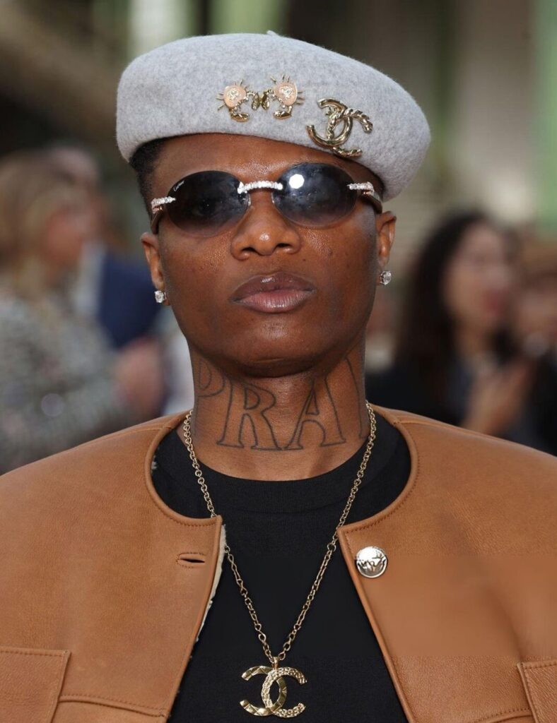 Wizkid marking his 10 billion Spotify streams achievement as a global music icon.